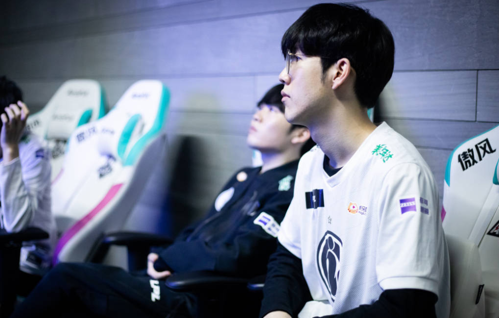 色球员状态 色球员状态