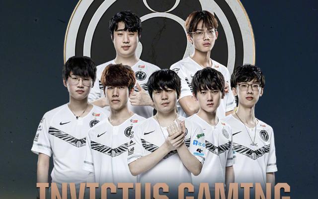 当巴萨中场 当巴萨中场