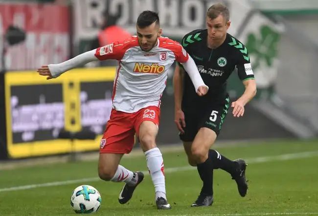 决定背靠背 决定背靠背